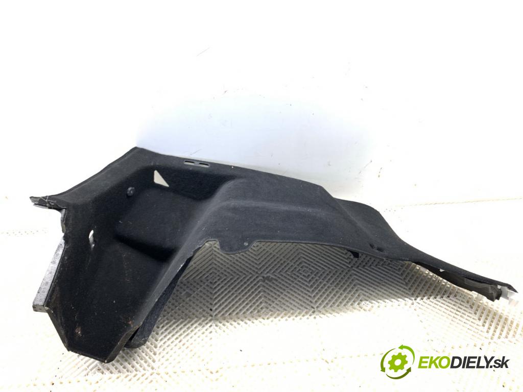 TESLA MODEL Y SUV 2023 235 kW EV 0 čalúnenie kufra ľavy 1622207-00-B