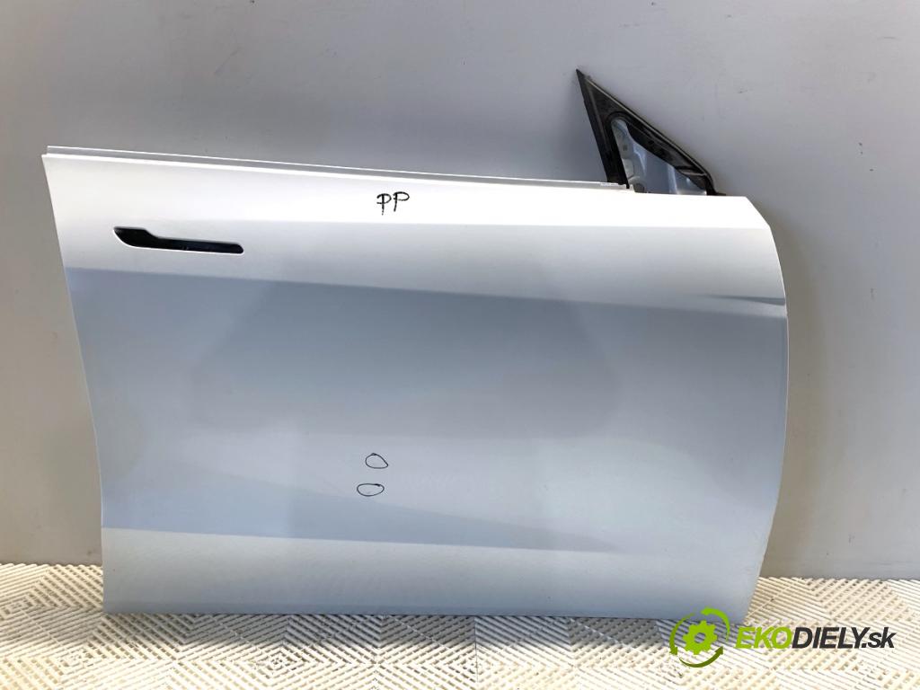 TESLA MODEL Y SUV 2023 235 kW EV 0 Dvere pravy predný