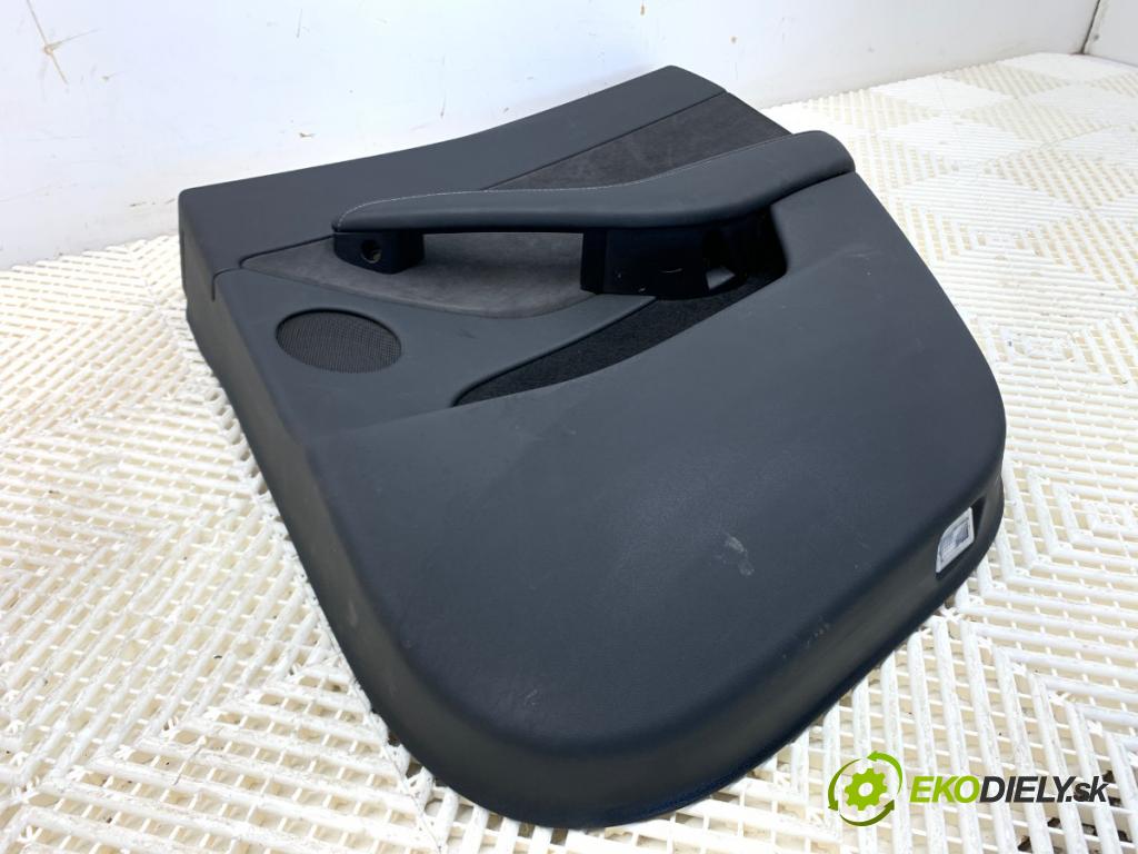 TESLA MODEL Y SUV 2023 235 kW EV 0 čalúnenie Dvere pravy zad P1897297-99-B