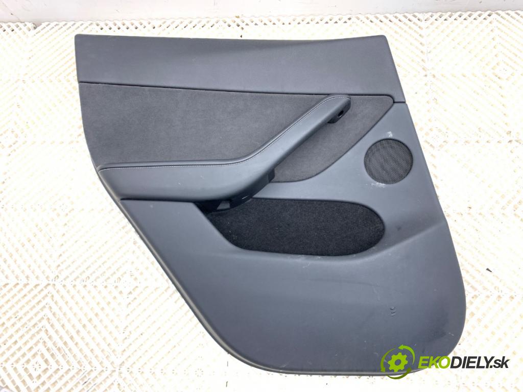 TESLA MODEL Y SUV 2023 235 kW EV 0 čalúnenie Dvere ľavy zad P1897296-99-B