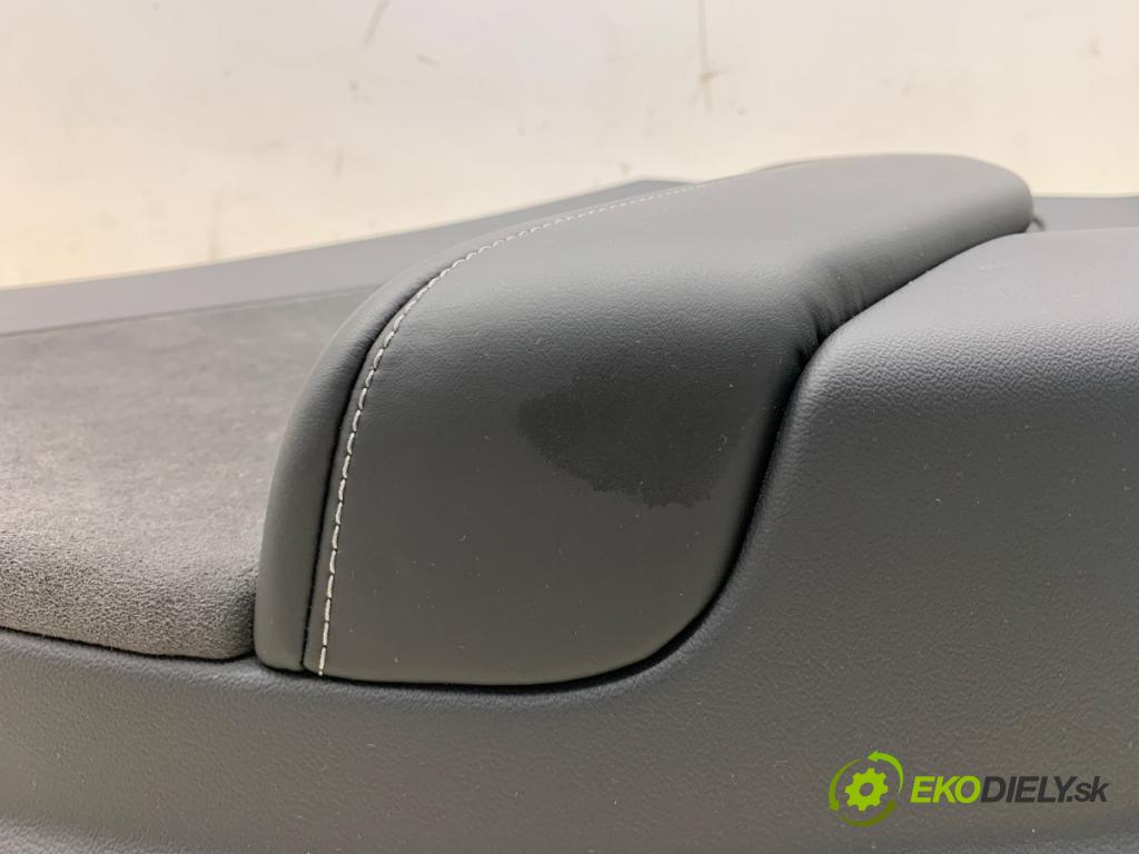 TESLA MODEL Y SUV 2023 235 kW EV 0 čalúnenie Dvere ľavy zad P1897296-99-B