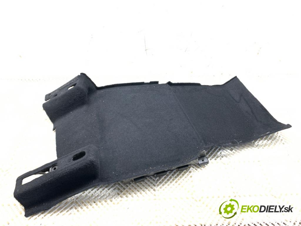 TESLA MODEL Y SUV 2023 235 kW EV 0 koberec KRYTINA: 1621298-00-D