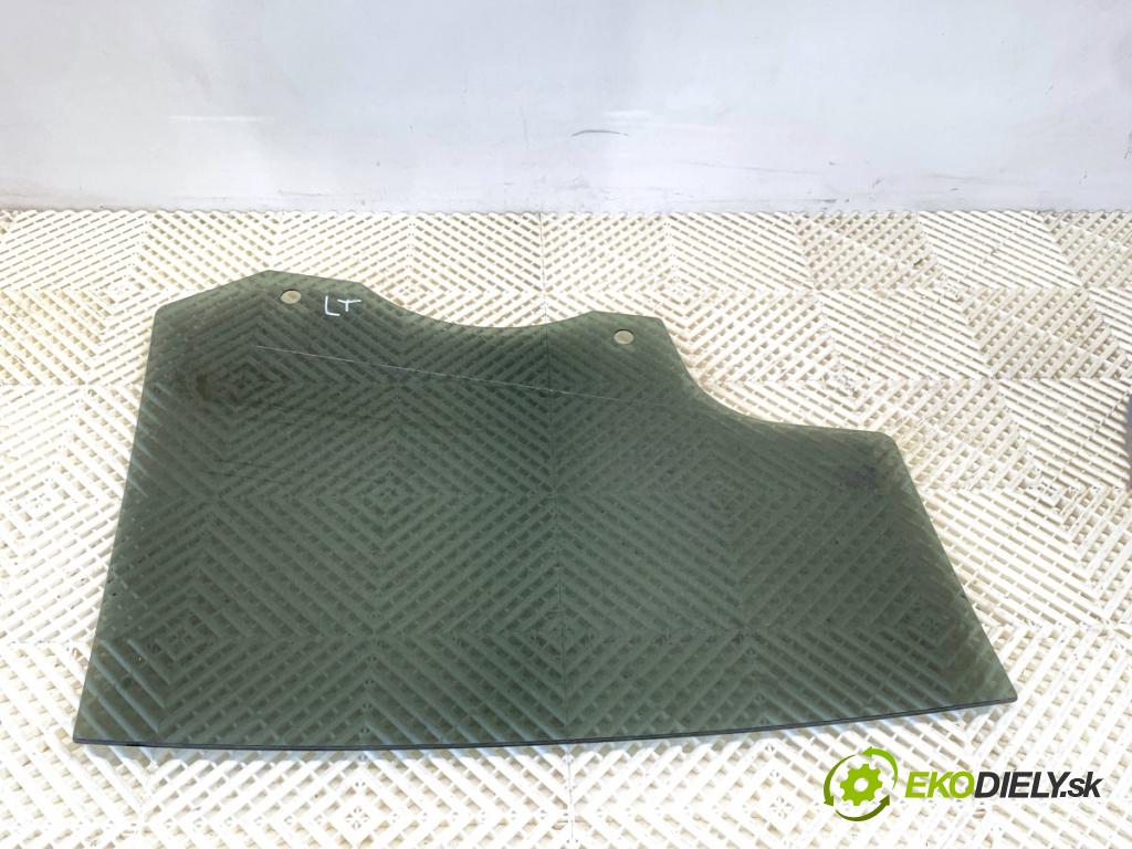 TESLA MODEL Y SUV 2023 235 kW EV 0 Okno ľavy zad