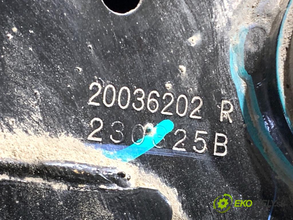 TESLA MODEL Y SUV 2023 235 kW EV 0 Výstuha zad