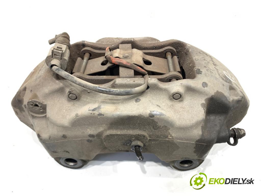 VW TOUAREG SUV 2009 176 kW 3.0 V6 TDI 2967 Brzdič strmeň pravy predný