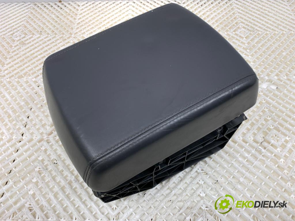 VW TOUAREG SUV 2009 176 kW 3.0 V6 TDI 2967 Lakťová opierka 7L6863762L (Lakťová opierka)