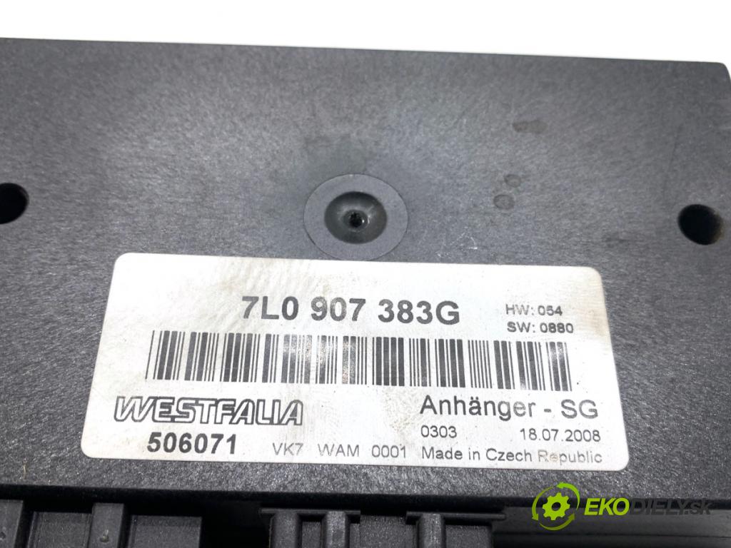 VW TOUAREG SUV 2009 176 kW 3.0 V6 TDI 2967 modul tažného oka 7L0907383G (Řídící jednotka ostatní)