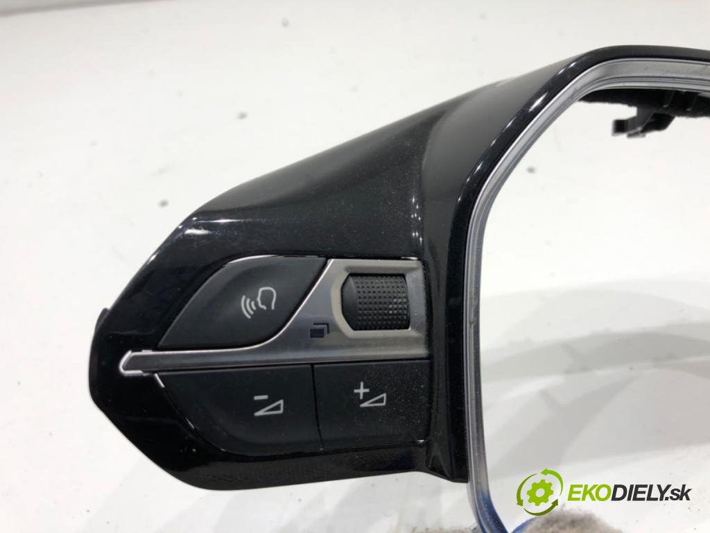 PEUGEOT 3008 SUV 2021 147 kW Hybrid4 (M45GBU) 1598 SPÍNAČE: volantu 34198516