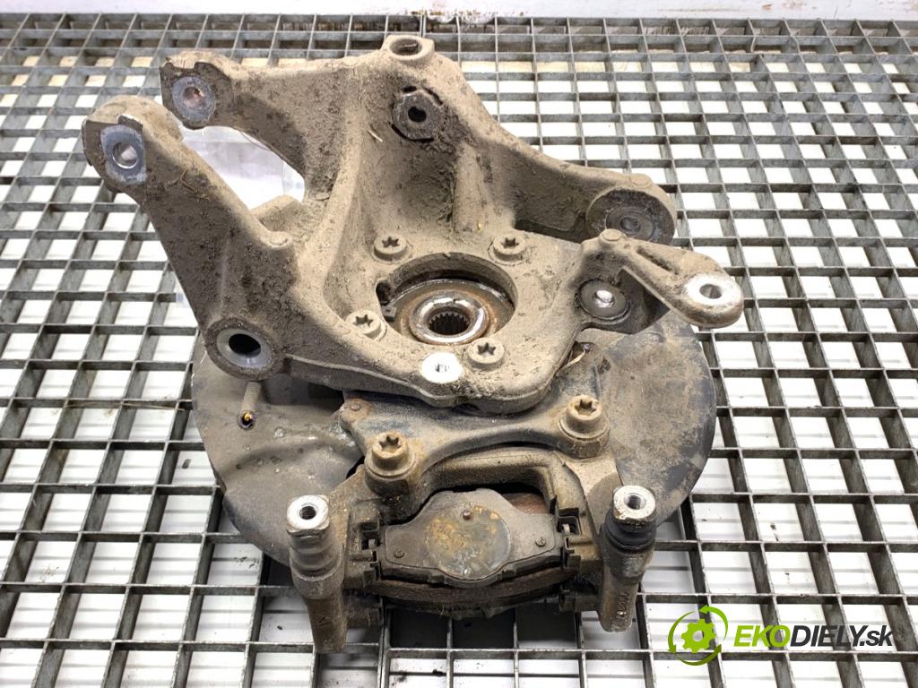 PEUGEOT 3008 SUV 2021 147 kW Hybrid4 (M45GBU) 1598 náboj náboj pravy zad