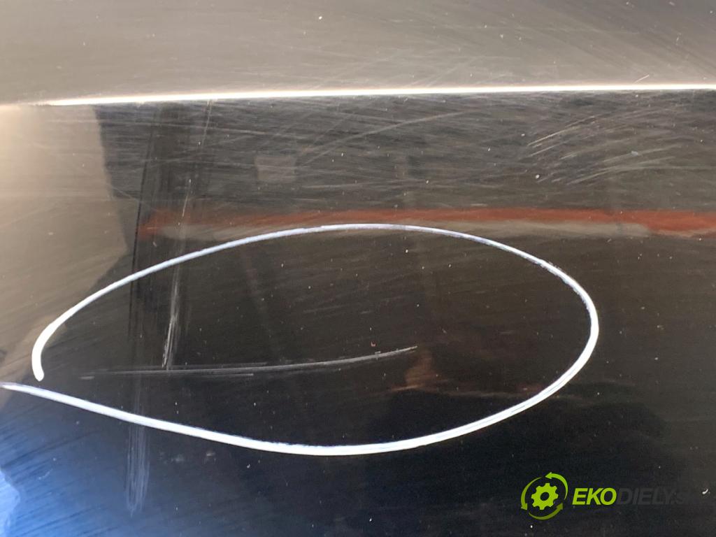 MERCEDES-BENZ W176 liftback 2017 90 kW A 180 (176.042) 1595 Nárazník zad  (Kľučka dverí ostatné)