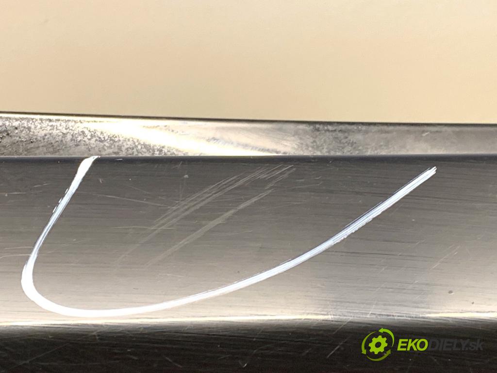 MERCEDES-BENZ W176 liftback 2017 90 kW A 180 (176.042) 1595 Nárazník zad  (Kľučka dverí ostatné)