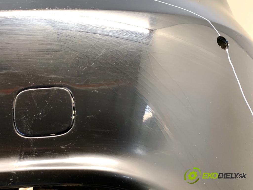 MERCEDES-BENZ W176 liftback 2017 90 kW A 180 (176.042) 1595 Nárazník zad  (Kľučka dverí ostatné)