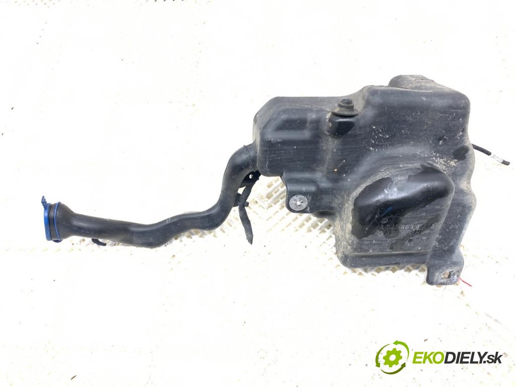 MERCEDES-BENZ W176 liftback 2017 90 kW A 180 (176.042) 1595 Nádržka ostrekovačov A2468690220