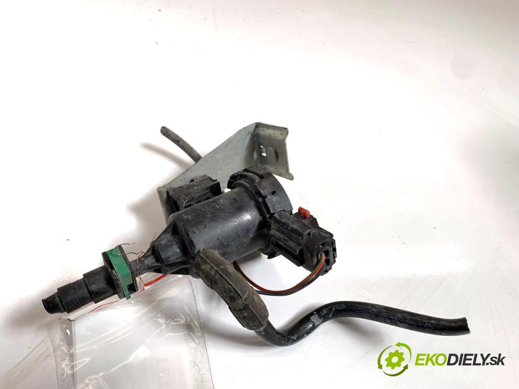 MERCEDES-BENZ W176 liftback 2017 90 kW A 180 (176.042) 1595 ventil tlaku A0014760532 (Ventil)