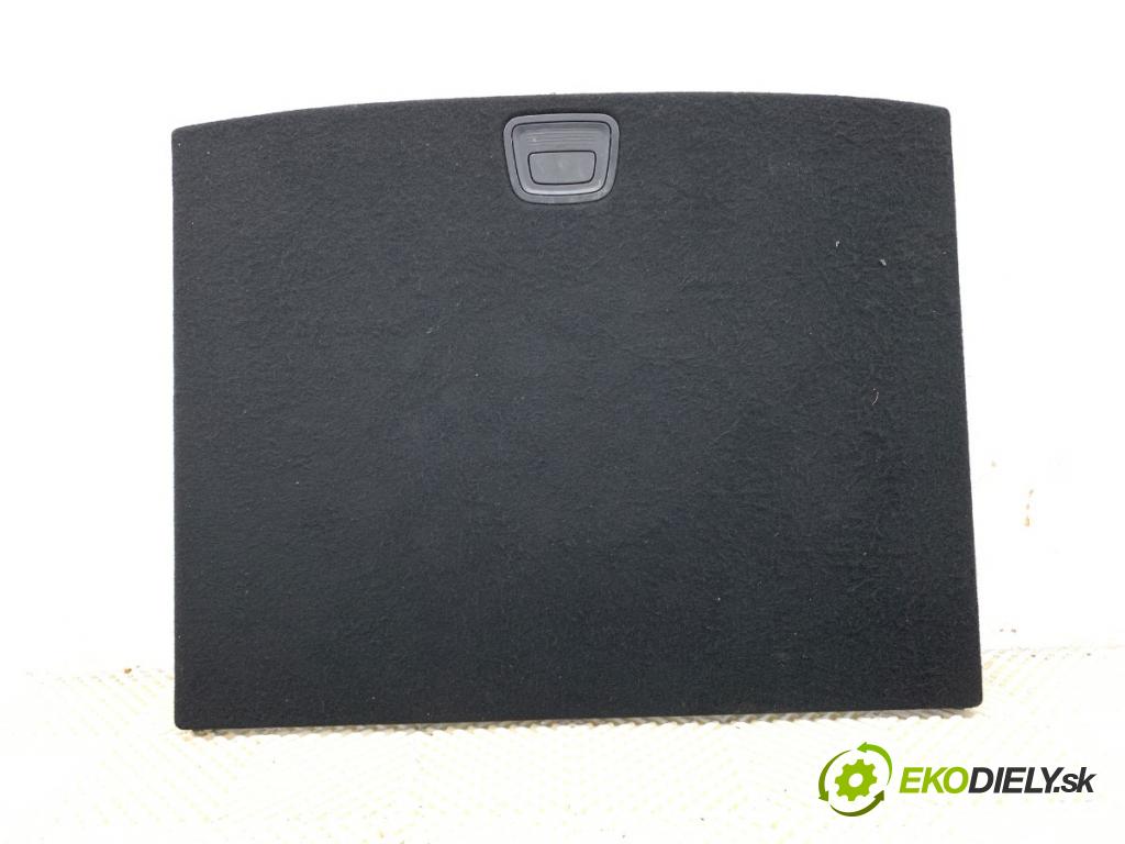 MERCEDES-BENZ W176 liftback 2017 90 kW A 180 (176.042) 1595 KRYTINA: kufra A1766804401