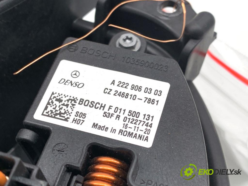MERCEDES-BENZ W176 liftback 2017 90 kW A 180 (176.042) 1595 ventilátor kúrenia A2469061601