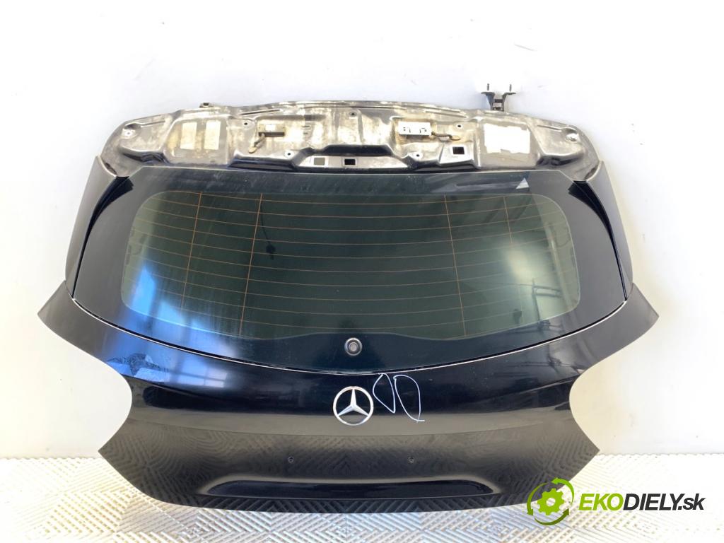 MERCEDES-BENZ W176 liftback 2017 90 kW A 180 (176.042) 1595 kapota zad 696