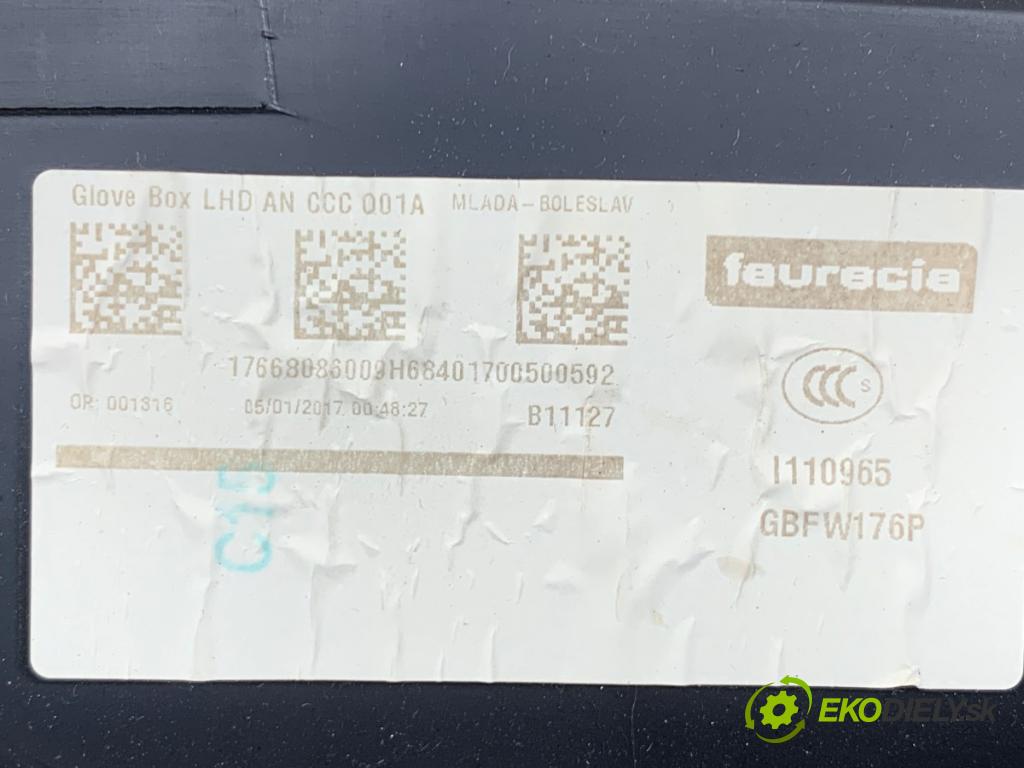 MERCEDES-BENZ W176 liftback 2017 90 kW A 180 (176.042) 1595 Priehradka, kastlík spolujazdca 17668086009 (Priehradka (kastlík))