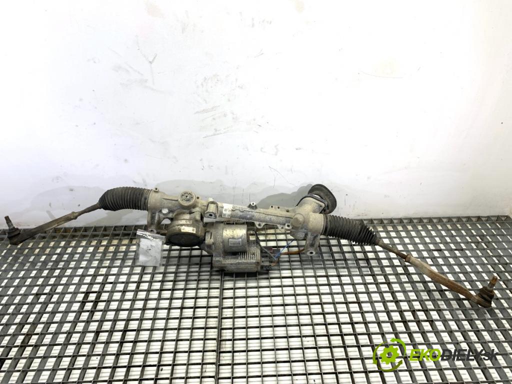 MERCEDES-BENZ W176 liftback 2017 90 kW A 180 (176.042) 1595 riadenie volantu Riadenie 2464604701