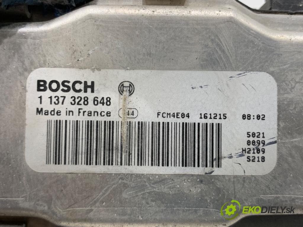 MERCEDES-BENZ W176 liftback 2017 90 kW A 180 (176.042) 1595 Modul ventilátora 1137328648