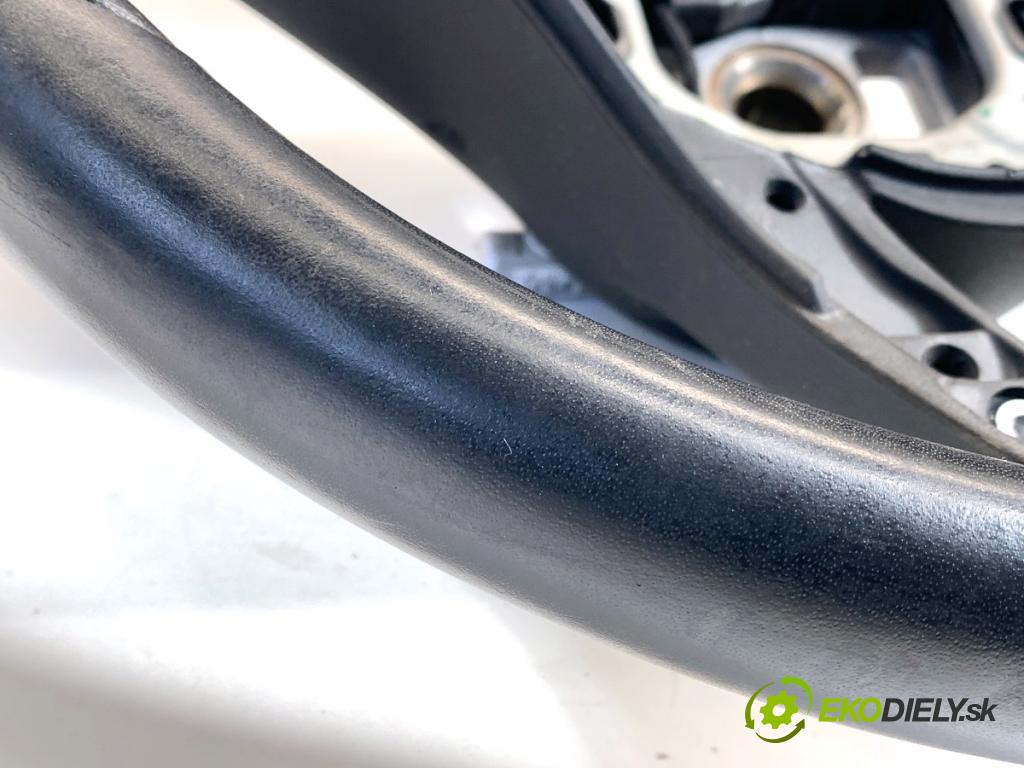 MERCEDES-BENZ W176 liftback 2017 90 kW A 180 (176.042) 1595 Volant  (Volant)