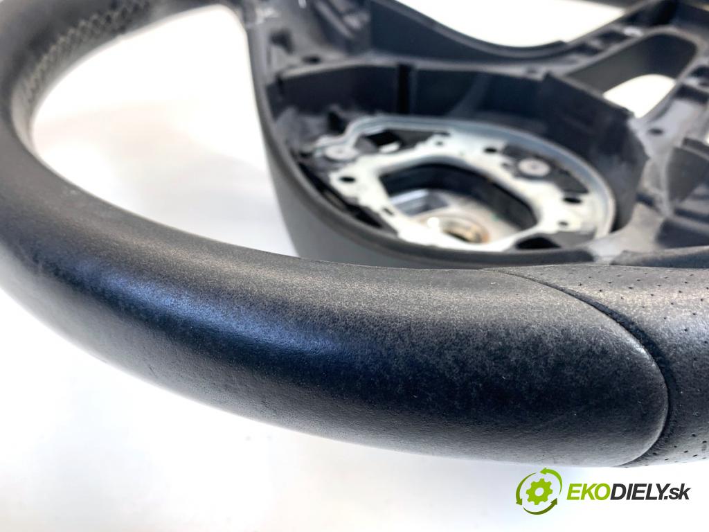 MERCEDES-BENZ W176 liftback 2017 90 kW A 180 (176.042) 1595 Volant  (Volant)