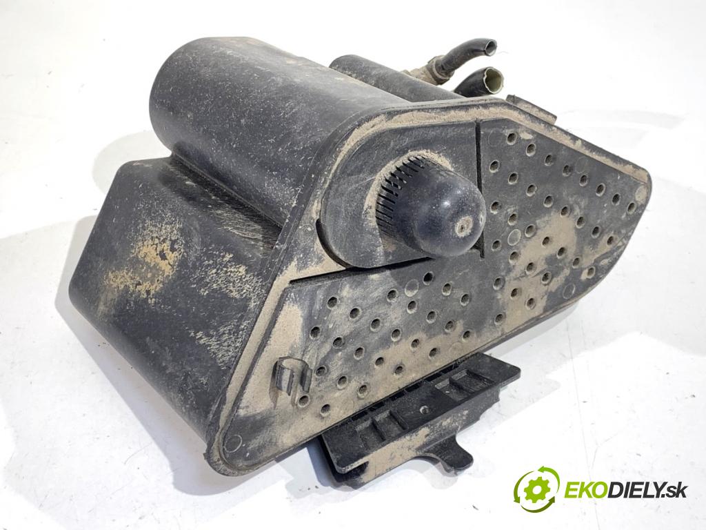 MERCEDES-BENZ W176 liftback 2017 90 kW A 180 (176.042) 1595 filter peľový A2464702900