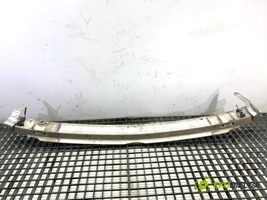 MERCEDES-BENZ W176 liftback 2017 90 kW A 180 (176.042) 1595 Výstuha nárazníka predný A2466201834 (Výstuha predná)