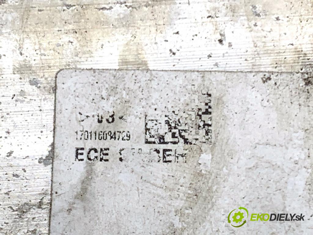 MERCEDES-BENZ W176 liftback 2017 90 kW A 180 (176.042) 1595 Výstuha nárazníka predný A2466201834 (Výstuha predná)