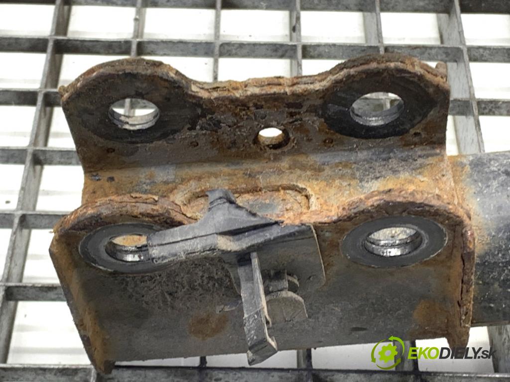 MERCEDES-BENZ W176 liftback 2017 90 kW A 180 (176.042) 1595 Tlmič pravy predný ZE