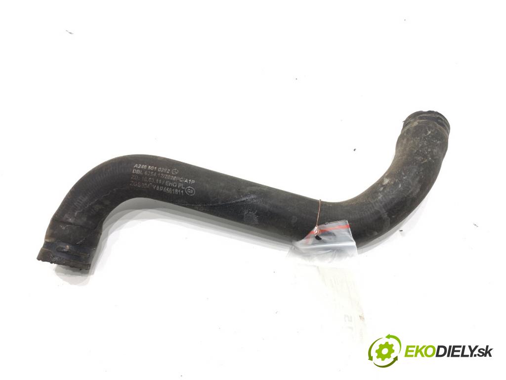 MERCEDES-BENZ W176 liftback 2017 90 kW A 180 (176.042) 1595 Rúra vody A2465010282