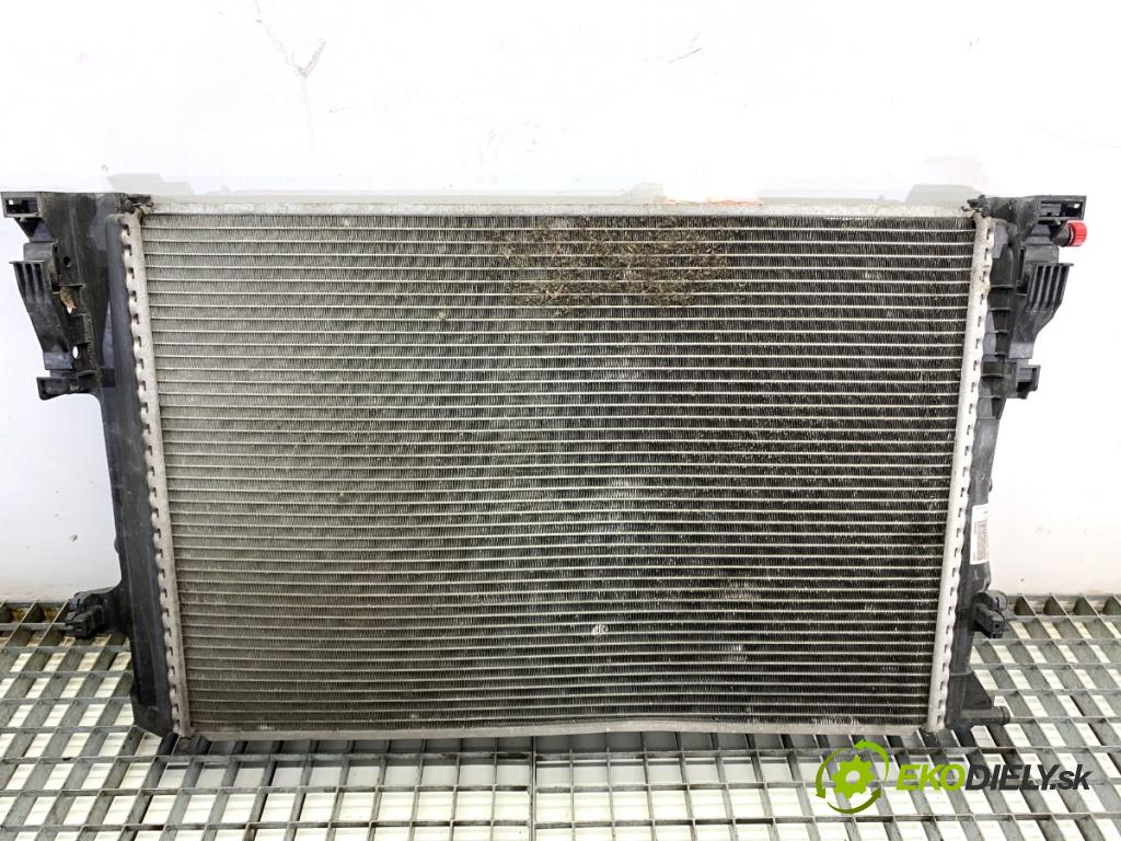 MERCEDES-BENZ W176 liftback 2017 90 kW A 180 (176.042) 1595 Chladič vody A2465001203 (Chladič vody)