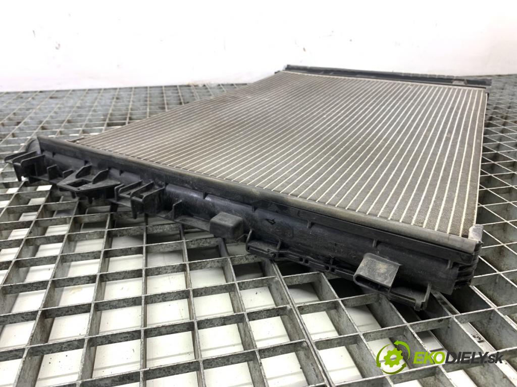 MERCEDES-BENZ W176 liftback 2017 90 kW A 180 (176.042) 1595 Chladič klimatizácie A2465000454 (Chladič klimatizácie)