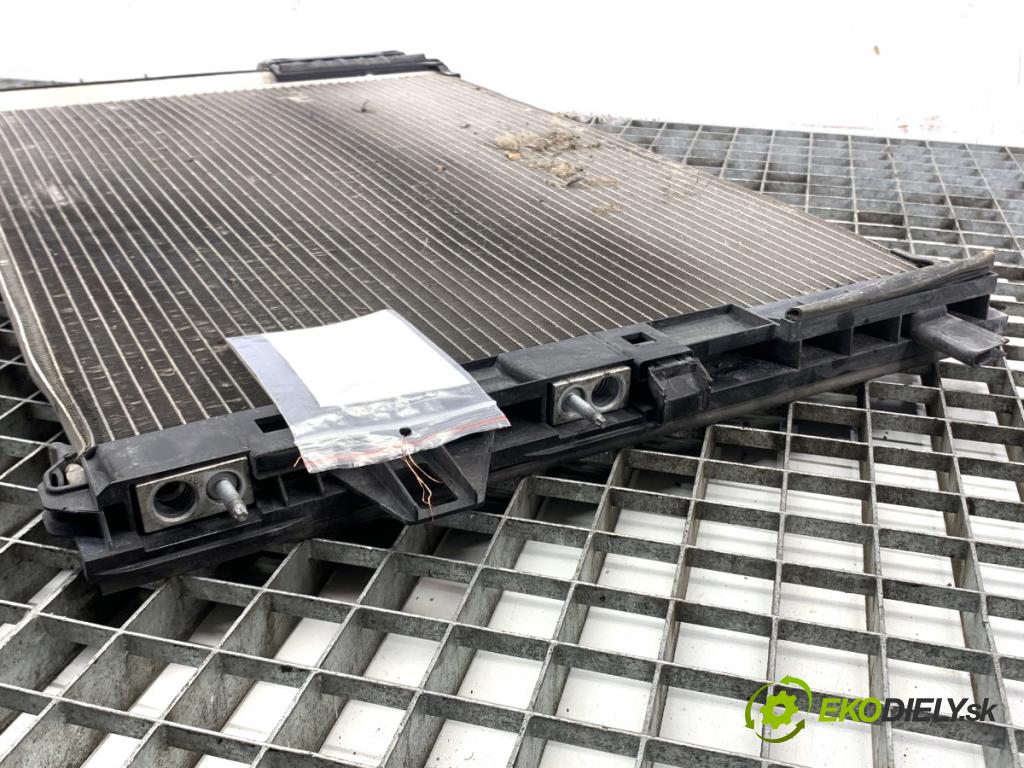 MERCEDES-BENZ W176 liftback 2017 90 kW A 180 (176.042) 1595 Chladič klimatizácie A2465000454 (Chladič klimatizácie)