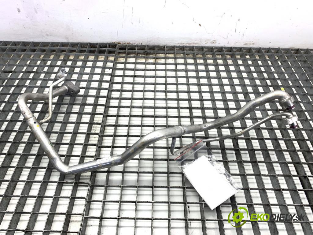 MERCEDES-BENZ W176 liftback 2017 90 kW A 180 (176.042) 1595 rúrka klimatizace A2468302615 (Trubka klimatizace)