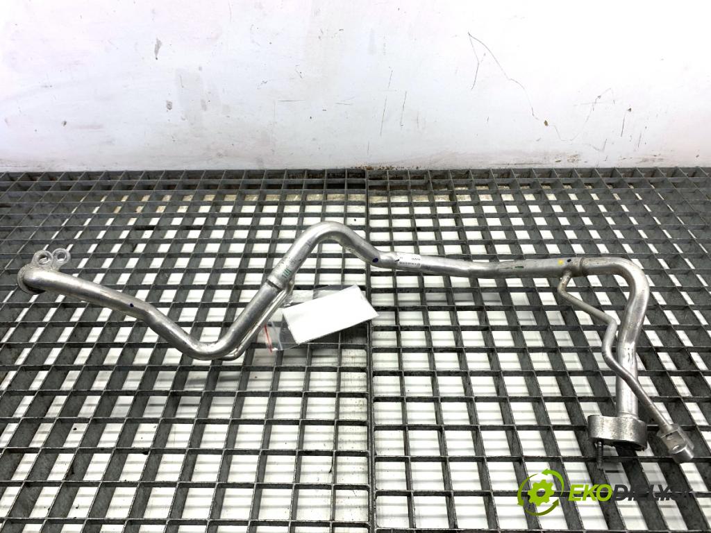 MERCEDES-BENZ W176 liftback 2017 90 kW A 180 (176.042) 1595 rúrka klimatizácie A2468302615 (Rúrka klimatizácie)