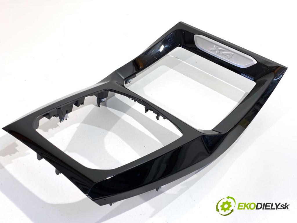 BMW G02 SUV 2023 140 kW xDrive 20 d 1995 kryt TUNEL: stredového 