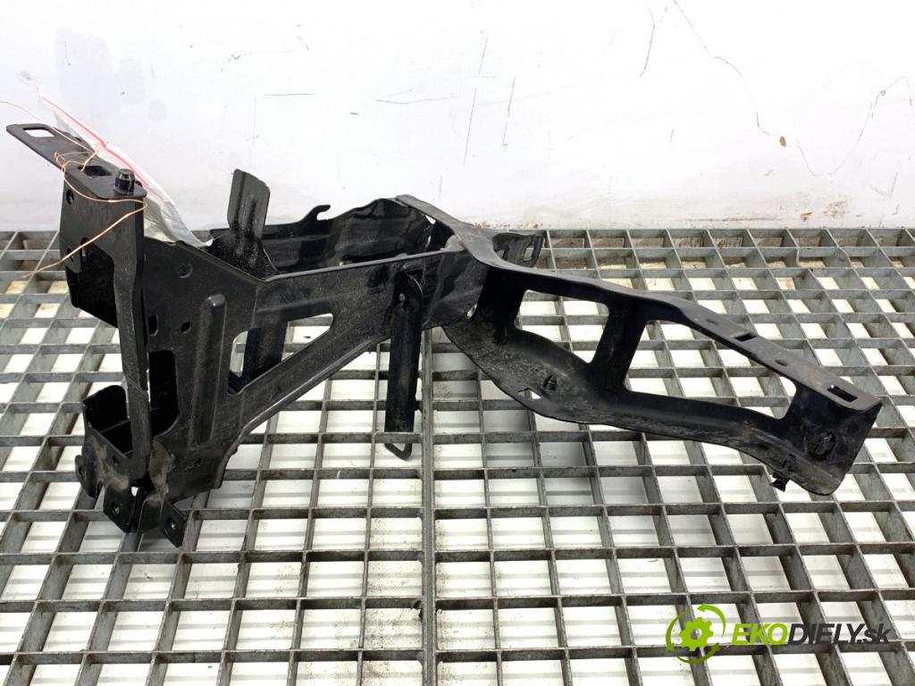 BMW G02 SUV 2023 140 kW xDrive 20 d 1995 uchytenia svetla ľavy 7400113