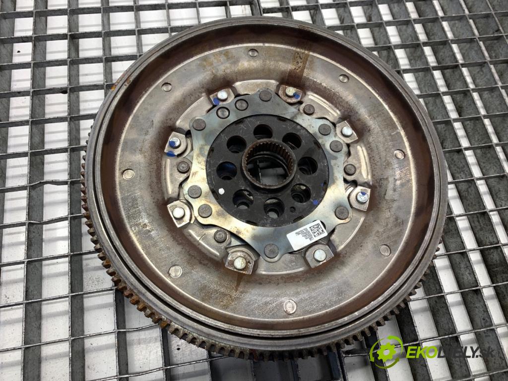 CUPRA FORMENTOR SUV 2023 228 kW 2.0 TSI 4Drive 1984 koleso dvojhmota 05L105266J