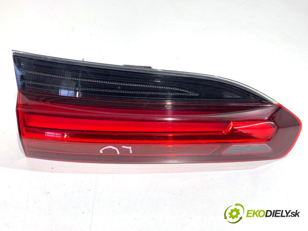 BMW G02 SUV 2023 140 kW xDrive 20 d 1995 světlo zadní část levá strana vnitřní 7433797 (Klika dveří ostatní)