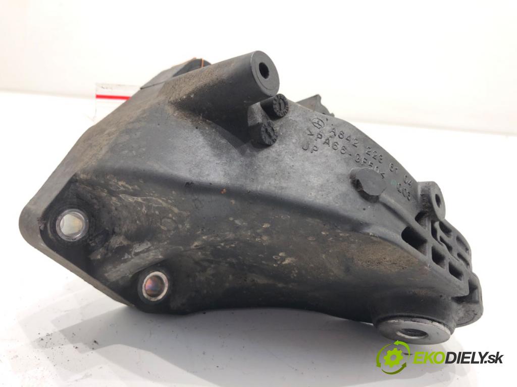 MERCEDES-BENZ KLASA GL SUV 2012 190 kW GL 350 CDI / BlueTec 4-matic (166.823, 166.824) 2987 Držiak Motor A6422236104