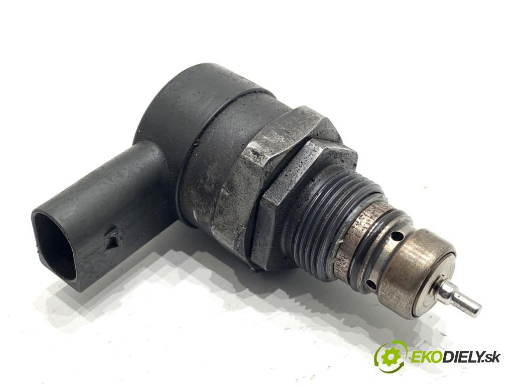 MERCEDES-BENZ KLASA GL SUV 2012 190 kW GL 350 CDI / BlueTec 4-matic (166.823, 166.824) 2987 Regulátor tlaku paliva A6420700146 (Palivový systém ostatní)