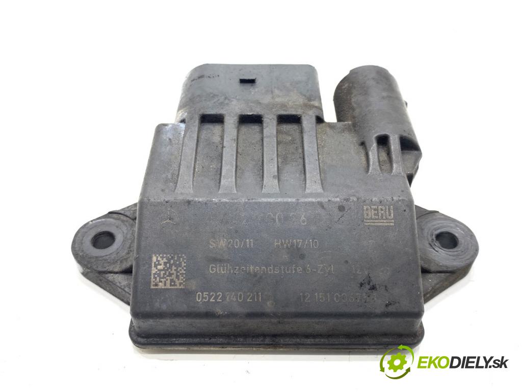 MERCEDES-BENZ KLASA GL SUV 2012 190 kW GL 350 CDI / BlueTec 4-matic (166.823, 166.824) 2987 relé sviečok žhavenia 0522140211 (Relé)