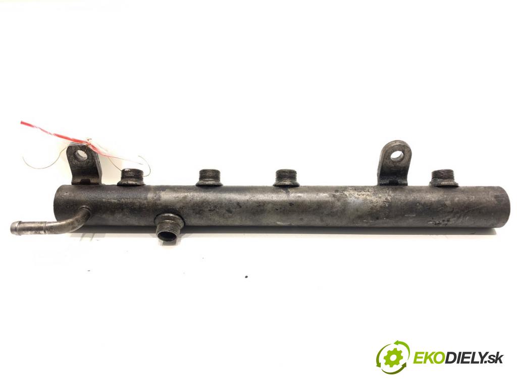 MERCEDES-BENZ KLASA GL SUV 2012 190 kW GL 350 CDI / BlueTec 4-matic (166.823, 166.824) 2987 lišta vstřikovací A6420703395 (Vstřikovací lišta)