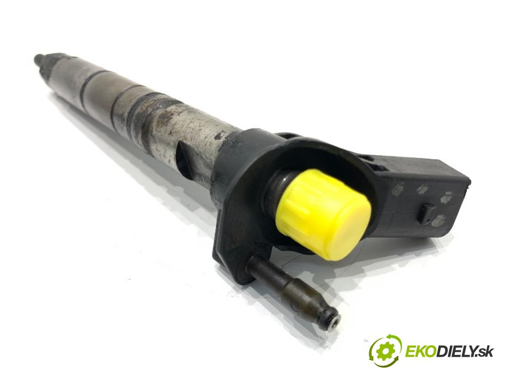 MERCEDES-BENZ KLASA GL SUV 2012 190 kW GL 350 CDI / BlueTec 4-matic (166.823, 166.824) 2987 vstrekovač A6420701187 (Vstrekovač paliva)