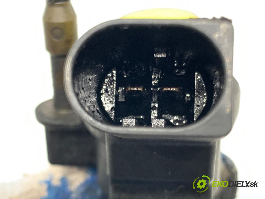 MERCEDES-BENZ KLASA GL SUV 2012 190 kW GL 350 CDI / BlueTec 4-matic (166.823, 166.824) 2987 vstrekovač A6420701187 (Vstrekovač paliva)