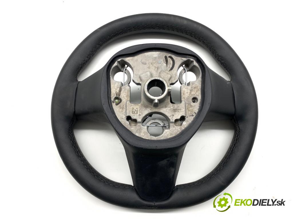 TESLA MODEL Y SUV 2023 235 kW EV 0 Volant 1626599-00-D (Volant)