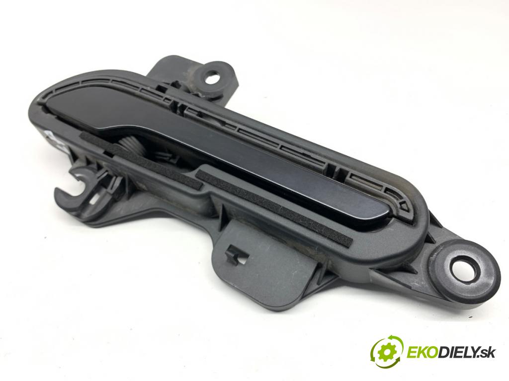 TESLA MODEL Y SUV 2023 235 kW EV 0 Kľučka vonkajšia ľavy predný 1528114-00-D