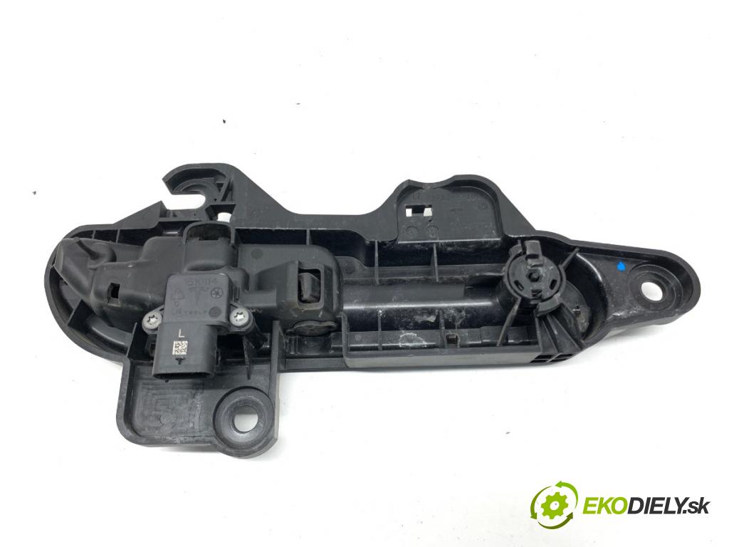 TESLA MODEL Y SUV 2023 235 kW EV 0 Kľučka vonkajšia ľavy predný 1528114-00-D