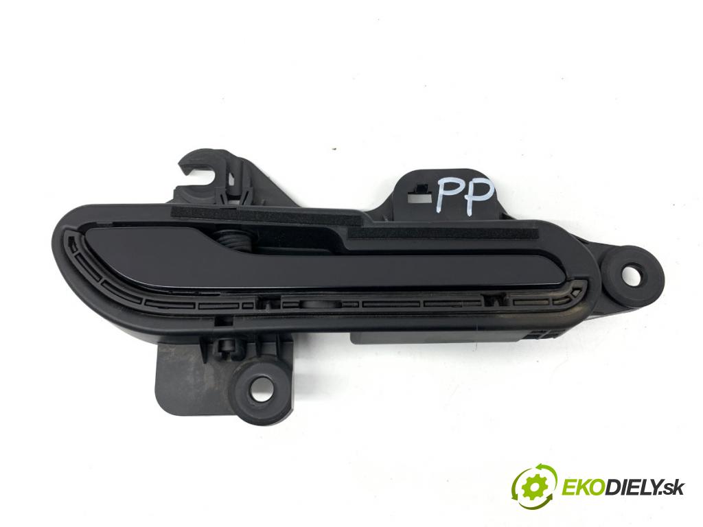 TESLA MODEL Y SUV 2023 235 kW EV 0 Kľučka vonkajšia pravy predný 1528115-00-D